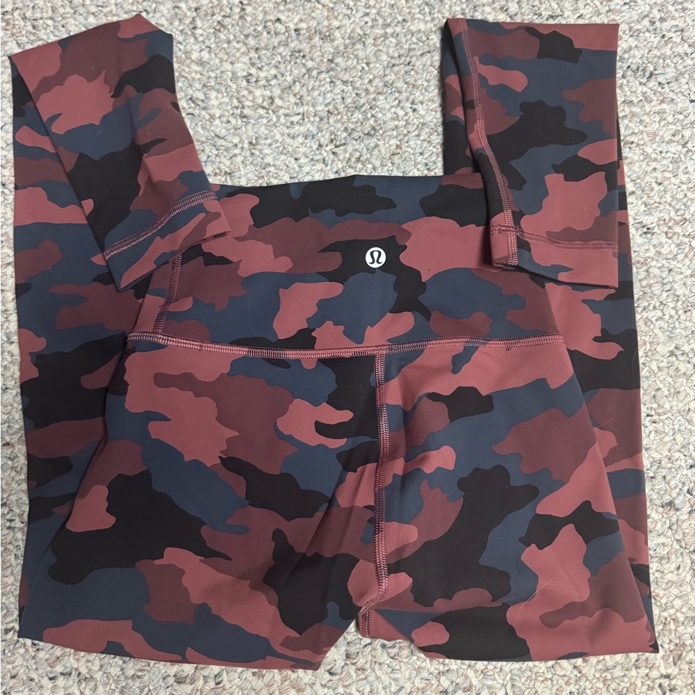 Lululemon size 4 leggings